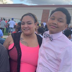 Meet your Posher, Makhi